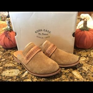 Kork-Ease Mabie Brown Leather/Suede Slide, Size 7